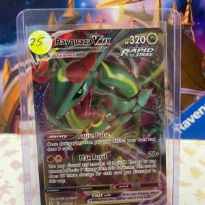 Rayquaza Vmax 111/203
